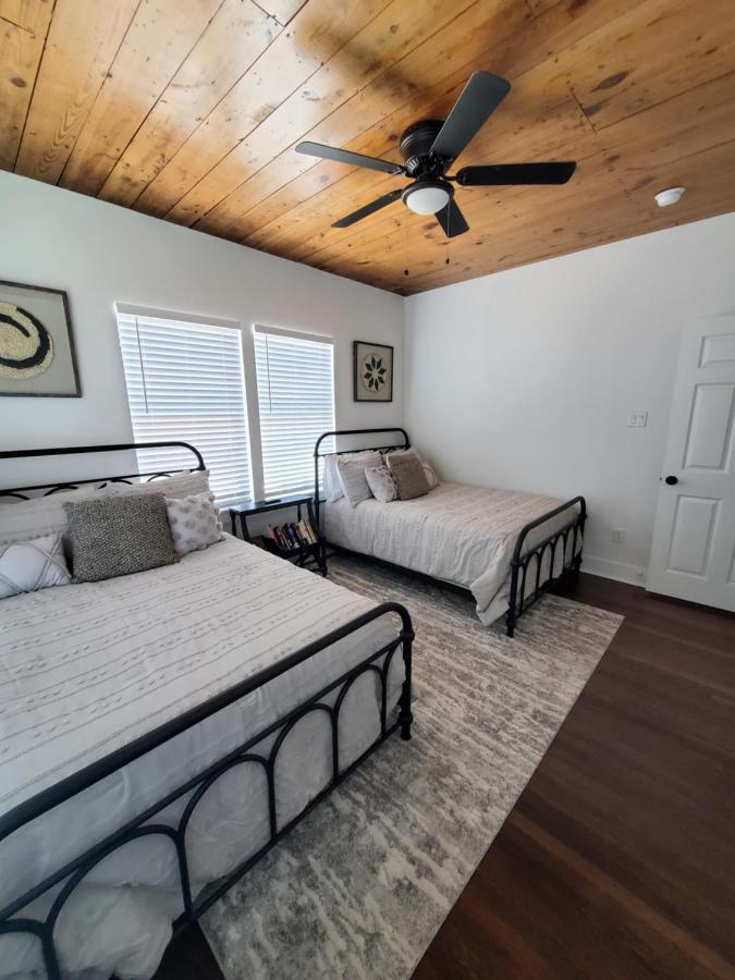 New! Fully Restored 1930S Beach Bungalow Galveston Exterior foto