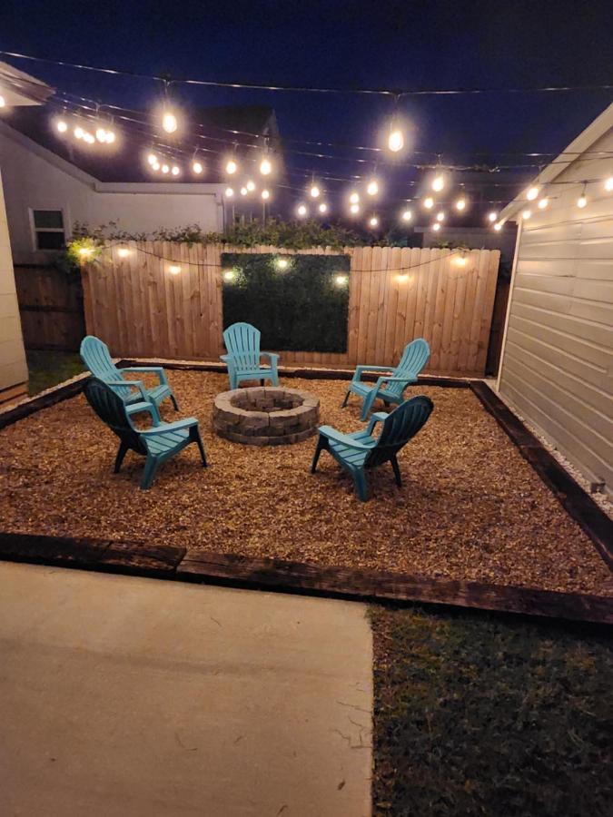 New! Fully Restored 1930S Beach Bungalow Galveston Exterior foto